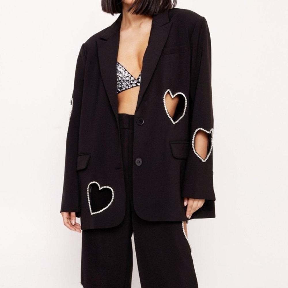 NWOT Nasty Gal Premium Cut Out Embellished Heart Satin Blazer in Black